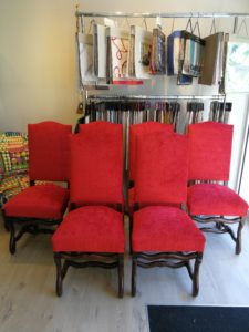 Chaises Louis XIII finies