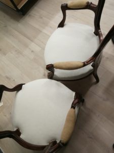 Pose toile blanche Fauteuils Louis Philippe