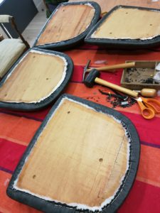 Galette chaises fixation skaï