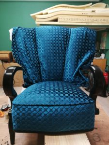 fauteuil art déco pose tissu dossier